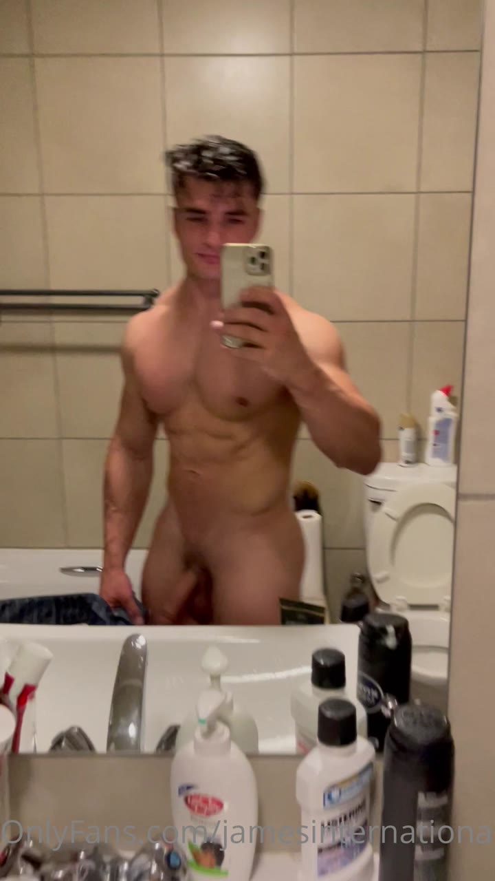 Adventurous  WORSHIPING dylanwild therealpeachy_d nude porn leak