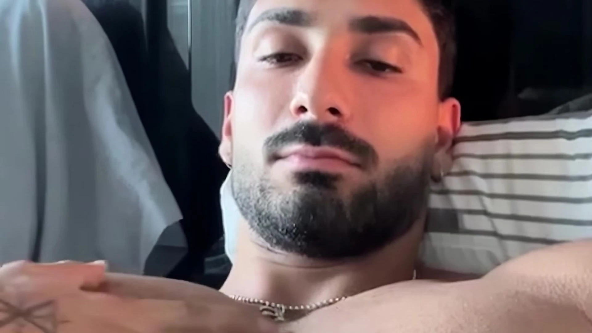 مثلي الجنس الاباحية Zayn Dom l e a k e d video full