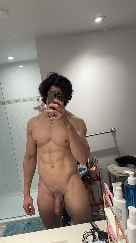eboy playing with his cock golden shower Youssef khelil masturbating