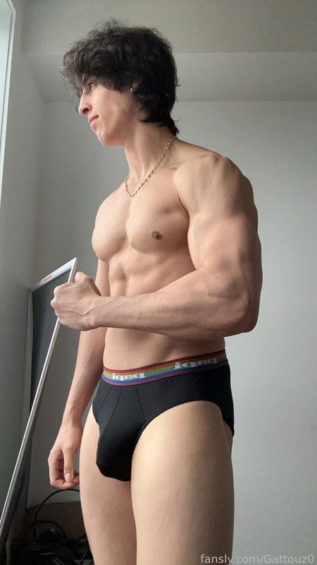 Exposed urinophilia Gattouz0 onlyfans