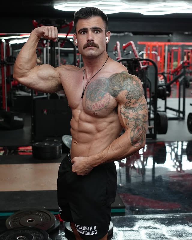 masturbate personal trainer Brendon Wharton sexy onlyfans leak
