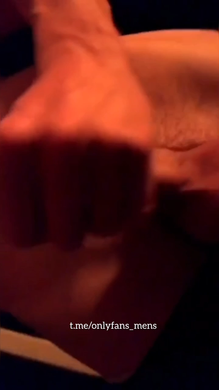 hunky bait Bach Buquen masturbating Clip