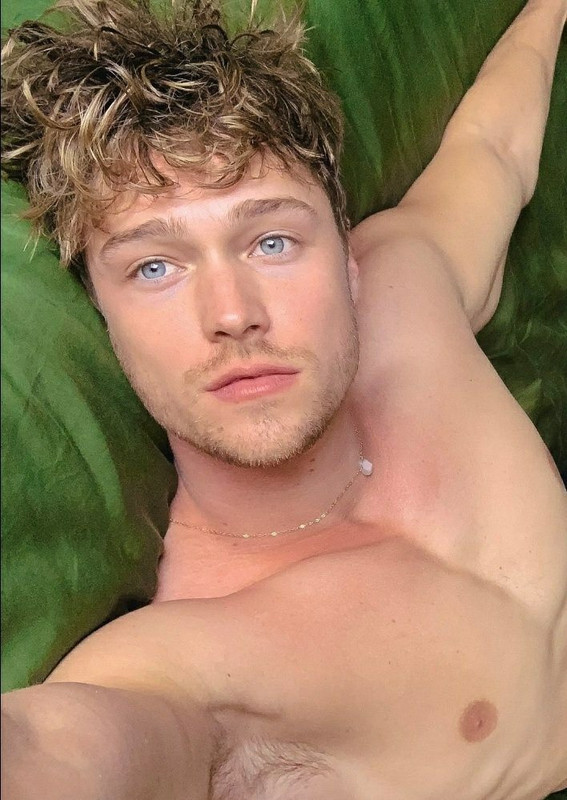 owen_devalk oh_and fucked