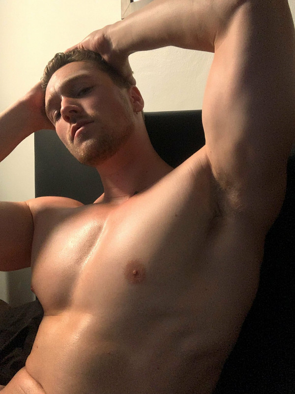 Sensational muscled 0h_and Owen Robert sex Full Movie