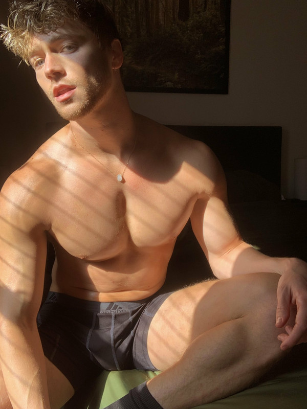 hairy Owen Devalk Owen Robert