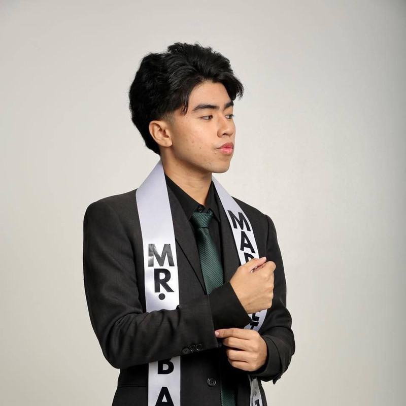 19 Pinoy filipino hunk leaked