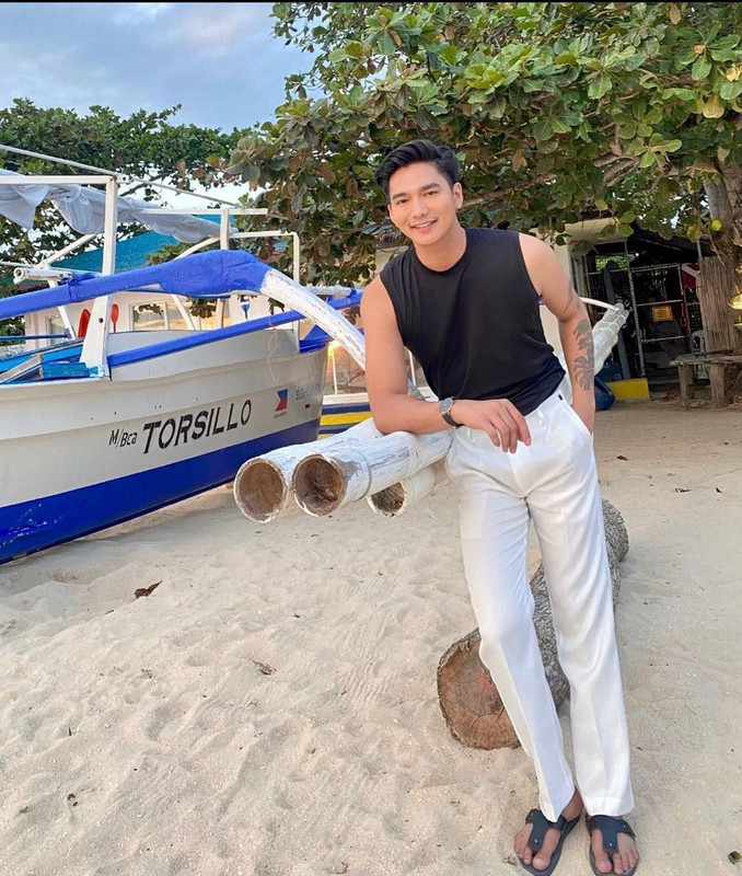 38 Pinoy filipino hunk leaked