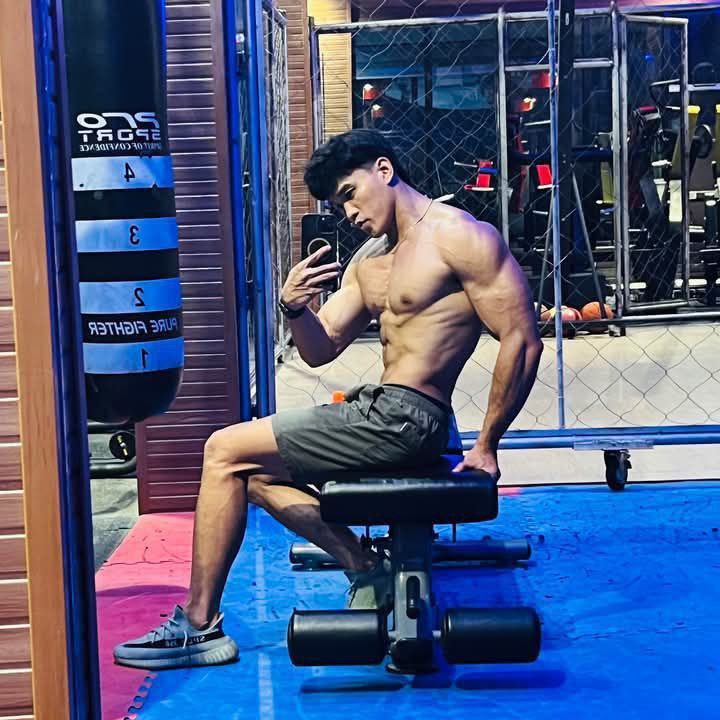 103 Pinoy filipino hunk leaked