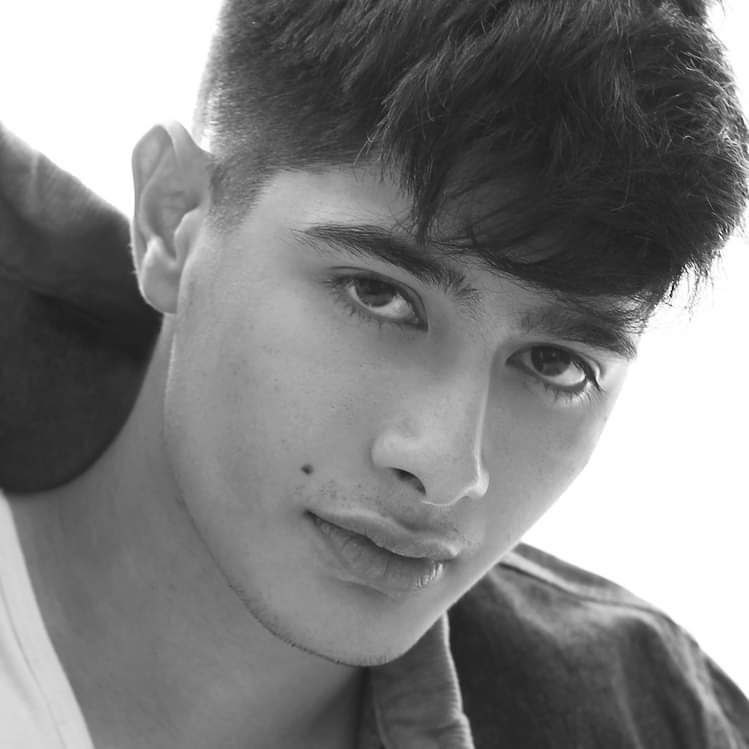 110 Pinoy filipino hunk leaked