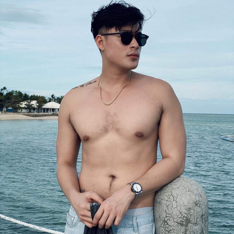 223 Pinoy filipino hunk leaked