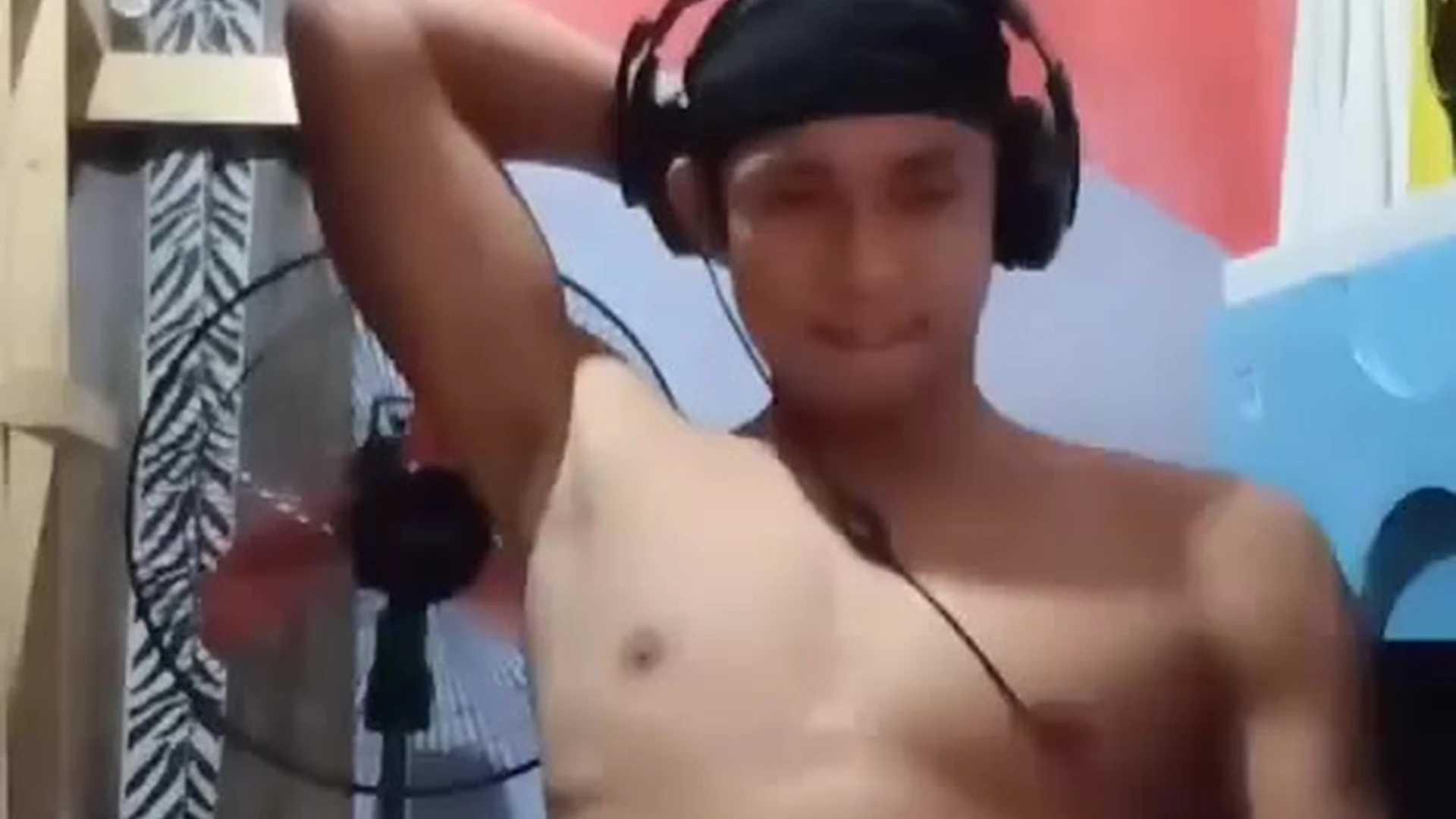 370 Pinoy filipino hunk leaked