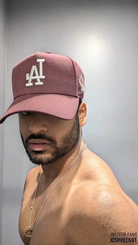 naughty Playing with himself jff Joshiiee691 onlyfans