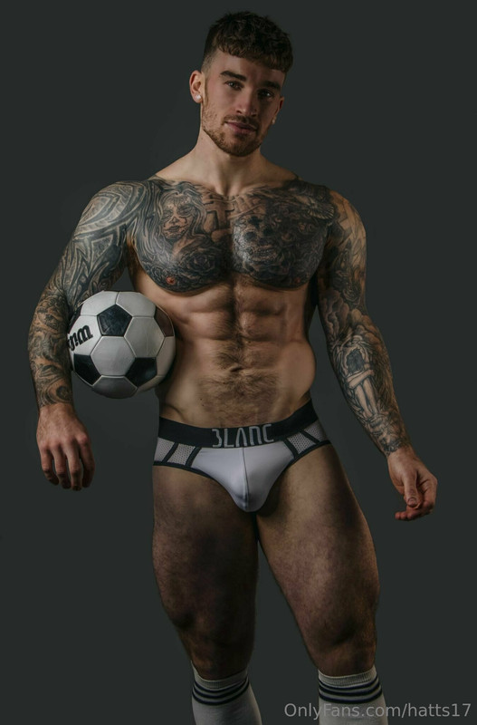 personal trainer Chris Hatton nude Sensational