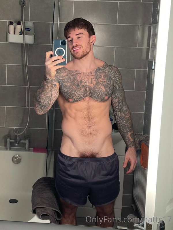 Babe masturbating hattshealth Chris Hatton nudes