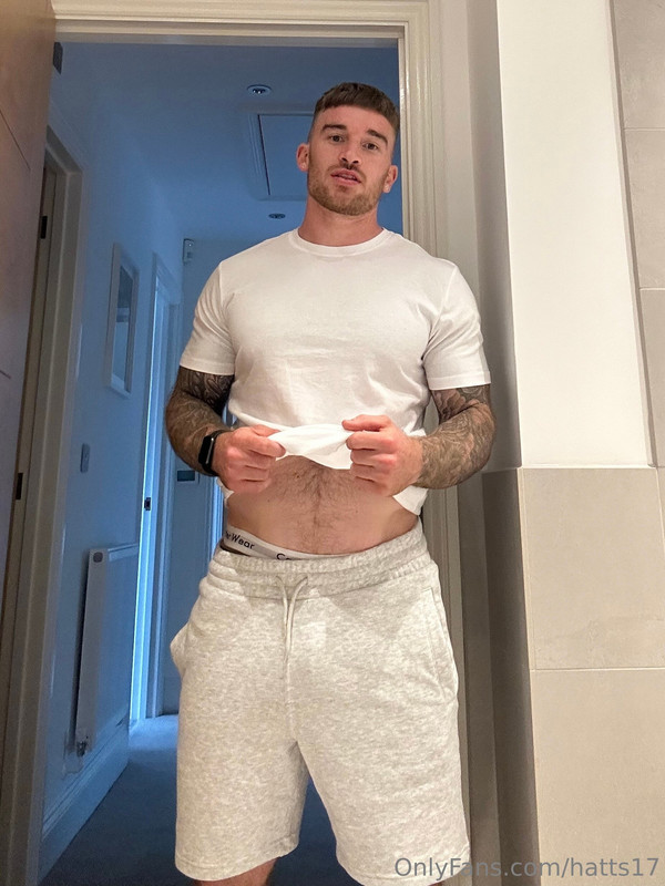 HUNG personal trainer Hatts17 leaked pics Epic