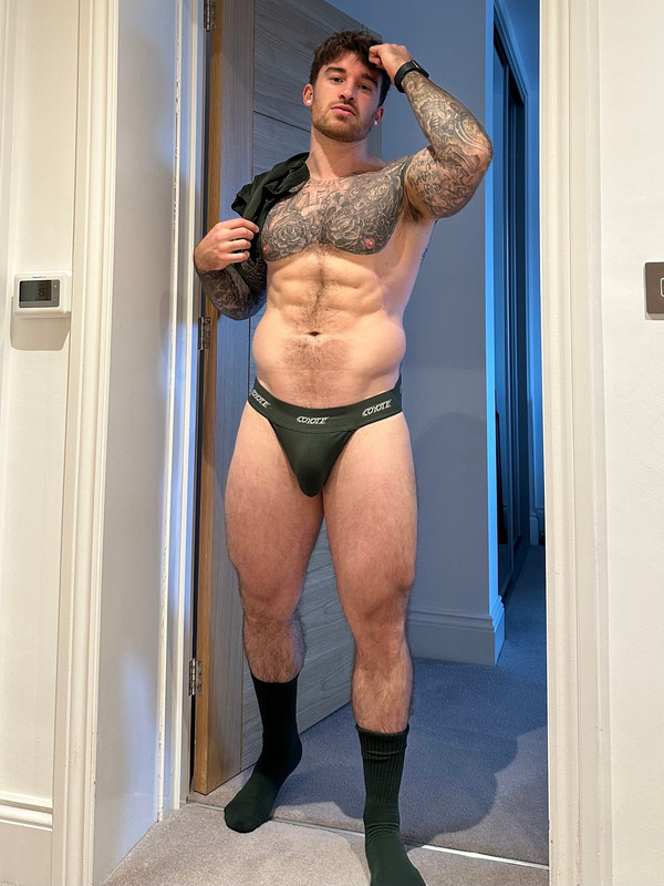 personal trainer Hatts17 onlyfans Epic