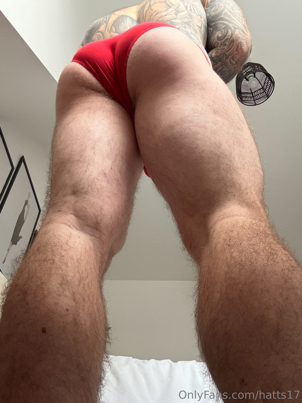 Exposed hairy personal trainer Hatts17 hunk