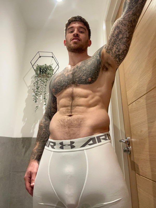 Sensational hairy personal trainer Chris Hatton onlyfans leaked pics premium video