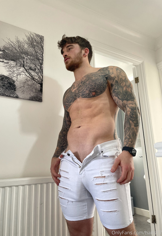 Dazzling  personal trainer Hatts17 nude pecs Sensational