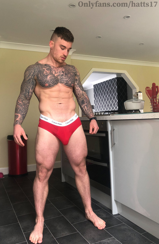 Epic slutty babe hattshealth Chris Hatton leaked onlyfans pic Clip
