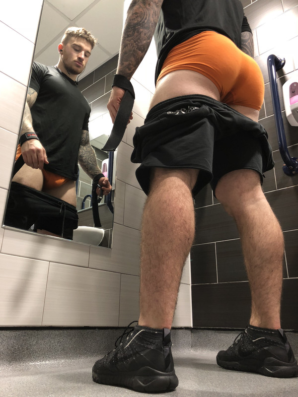 Exposed sexy hattshealth Chris Hatton Leaked OF