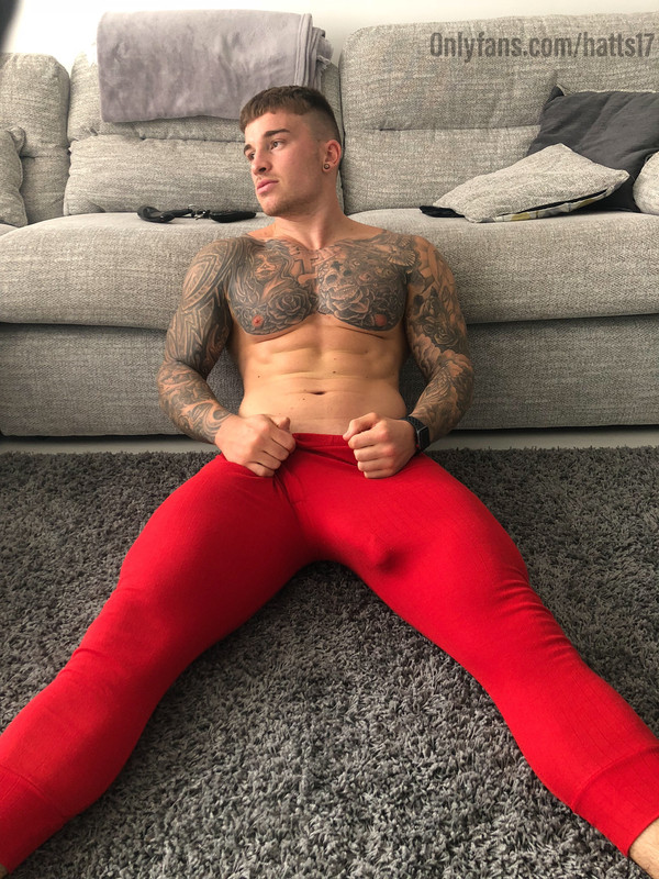 brave hattshealth Chris Hatton Fansly leaked Sensational