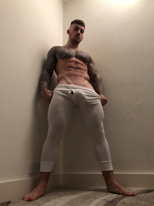 personal trainer Chris Hatton nude ass