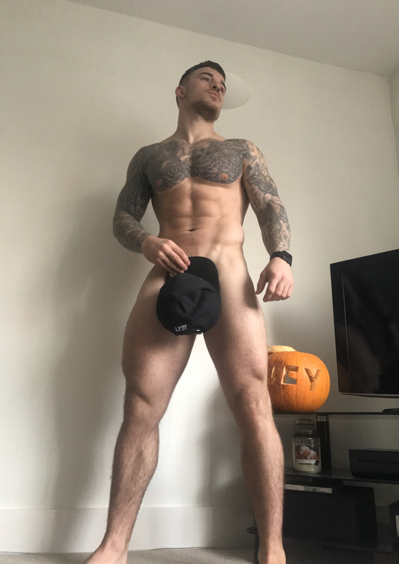 Confident  personal trainer Hatts17 leaked nudex special video