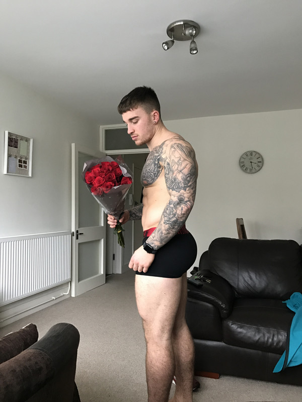 personal trainer Chris Hatton jock