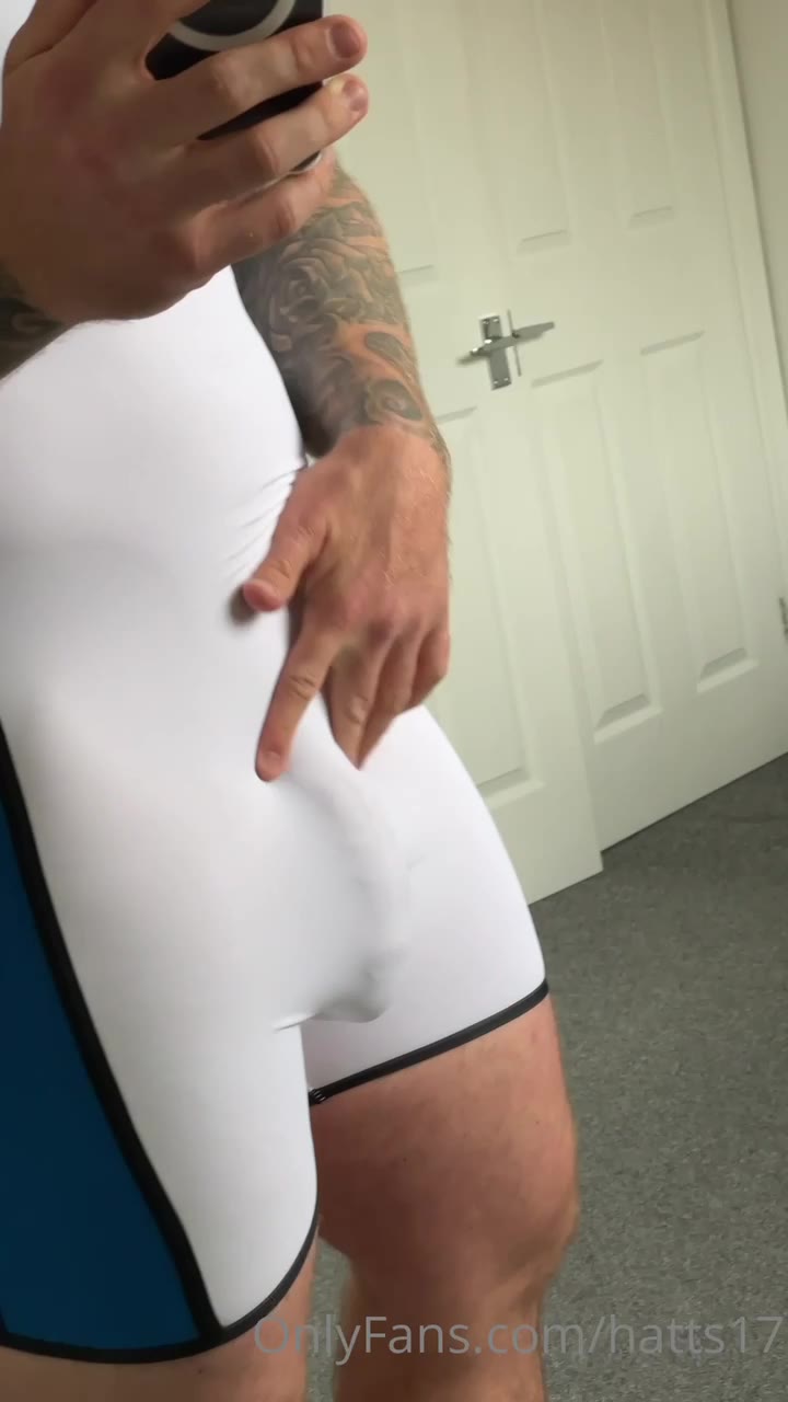 tattooed Chris Hatton Onlyfans Leaks