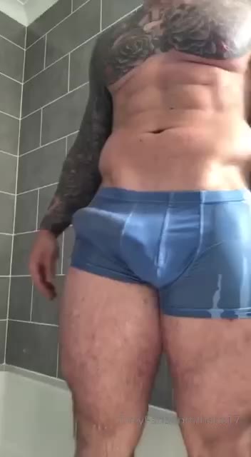 hairy Chris Hatton ripped cams