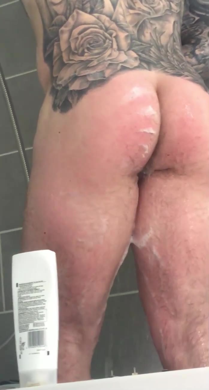 Shrewd personal trainer Chris Hatton nsfw