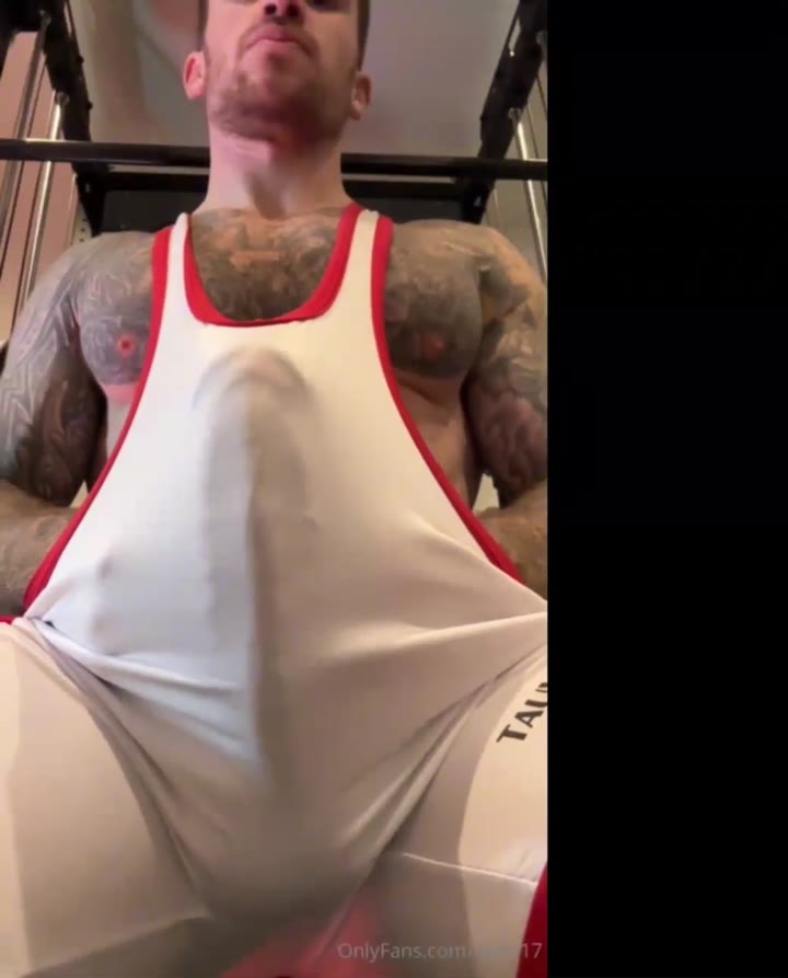 sexy personal trainer Chris Hatton porn pic fullvideo Epic
