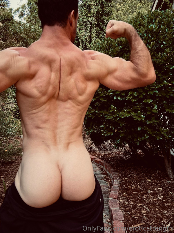 Epic personal trainer eroticstrength onlyfans