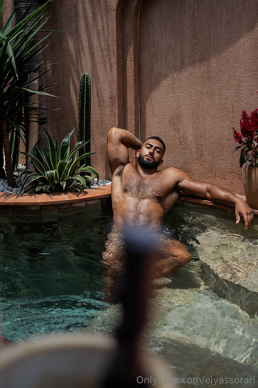 Inspiring  masturbating Arab Sohil Elyas jock
