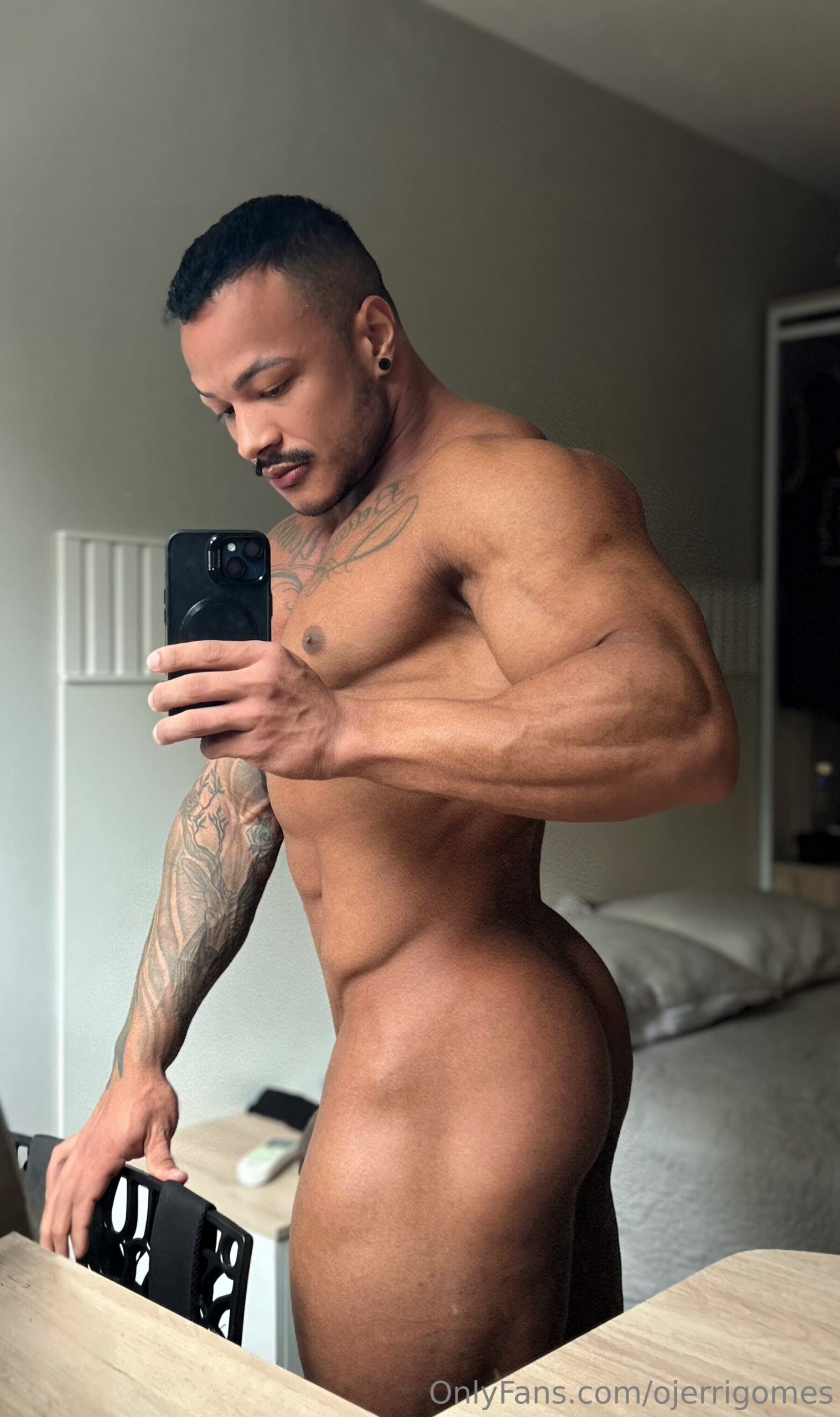 Sensational Angelic latino JÉRRI GOMES   Exclusive full vid