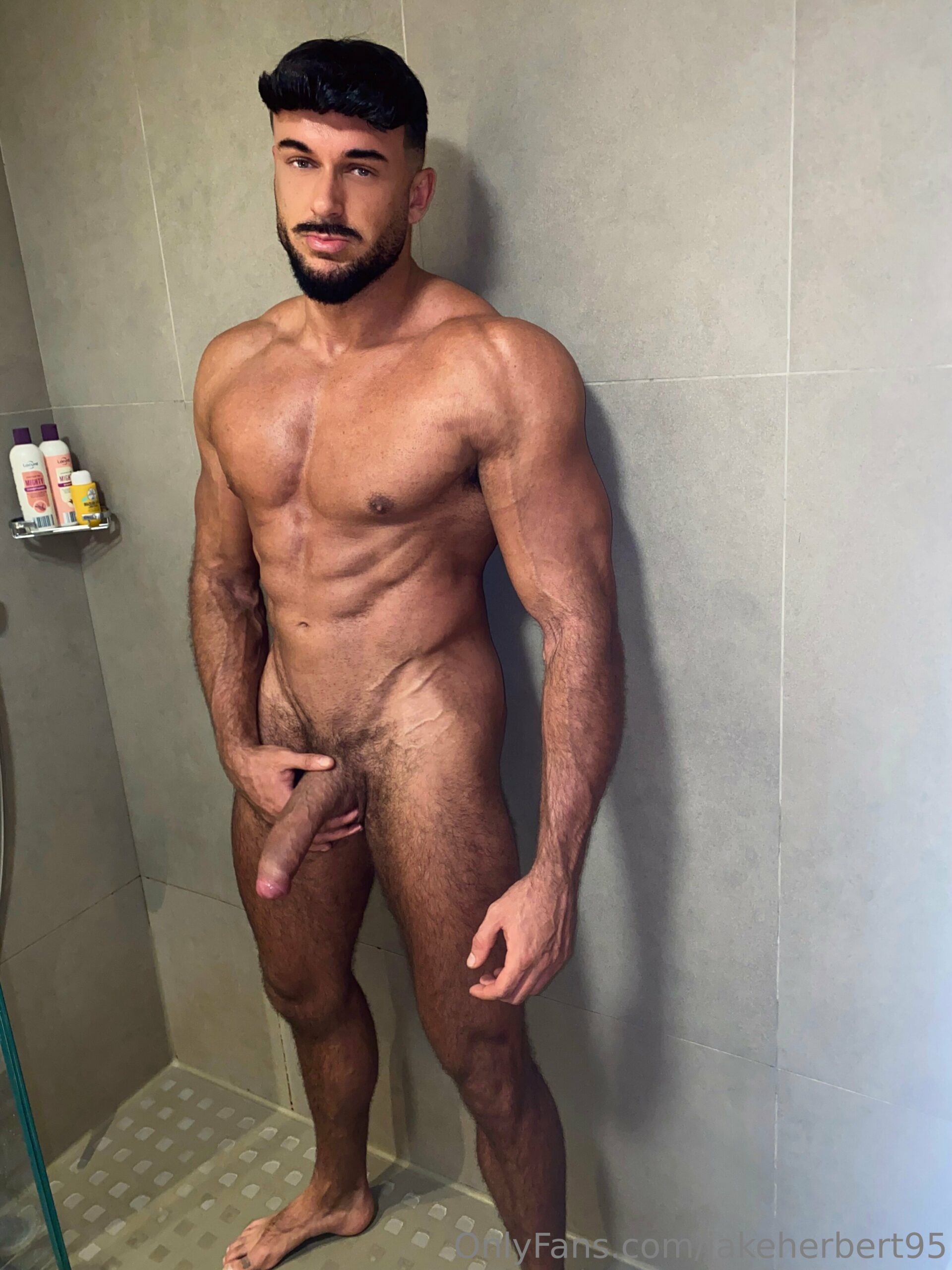 pretty bigjakeherbert2 Jake Herbert onlyfans leaked