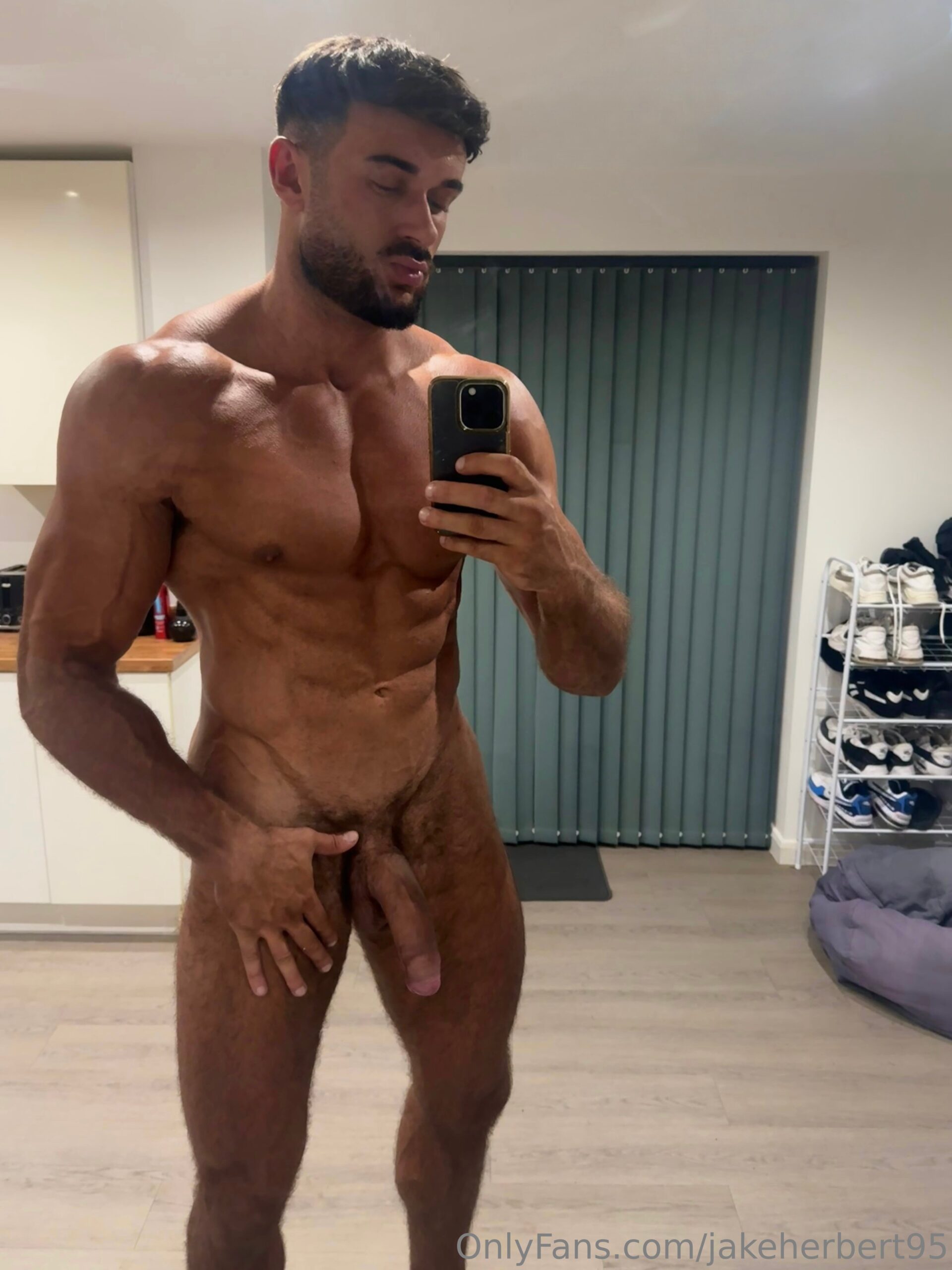 HUNG bigjakeherbert jakeherbert95 nude porn leak