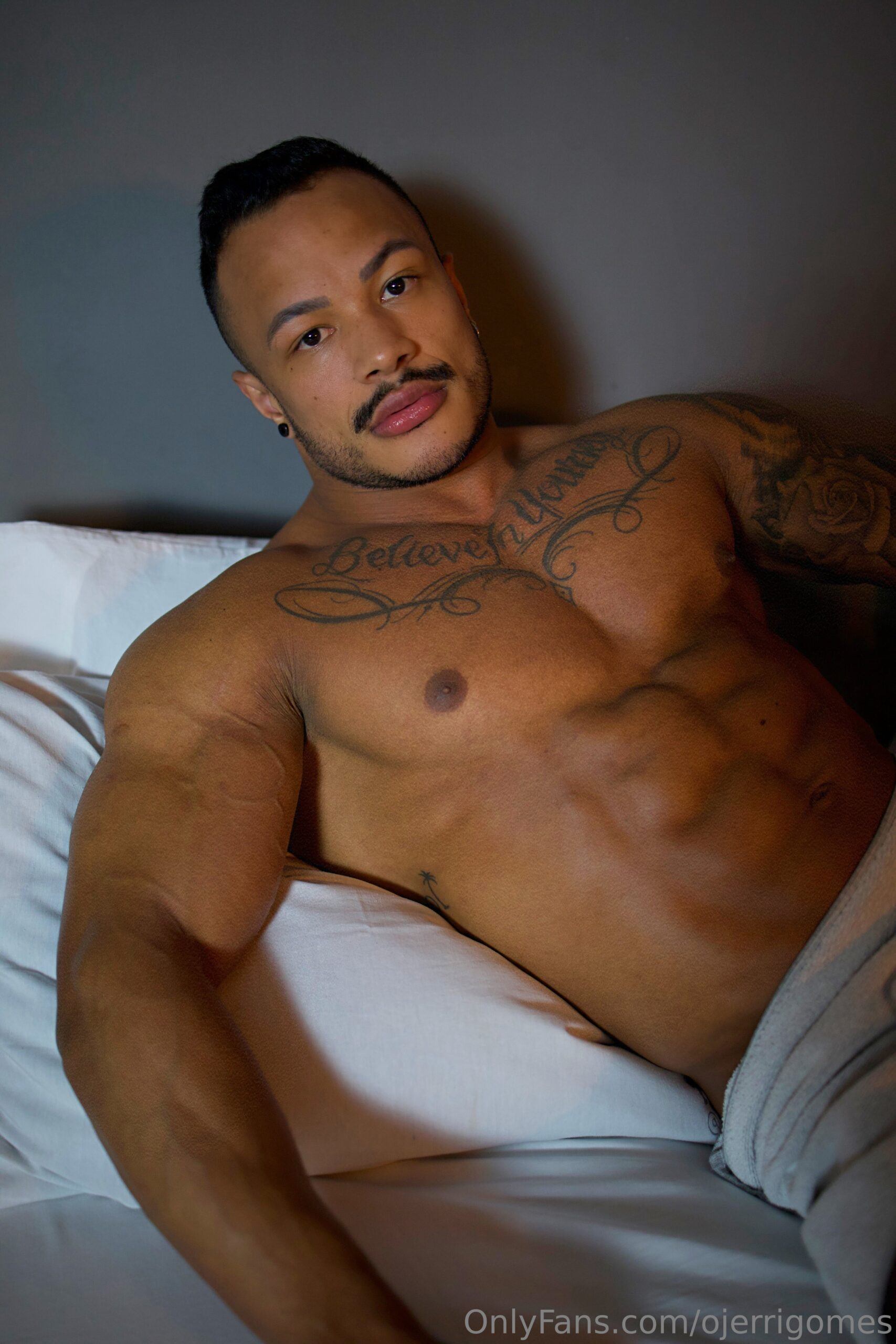 hunk JÉRRI GOMES leaked only fans Sensational