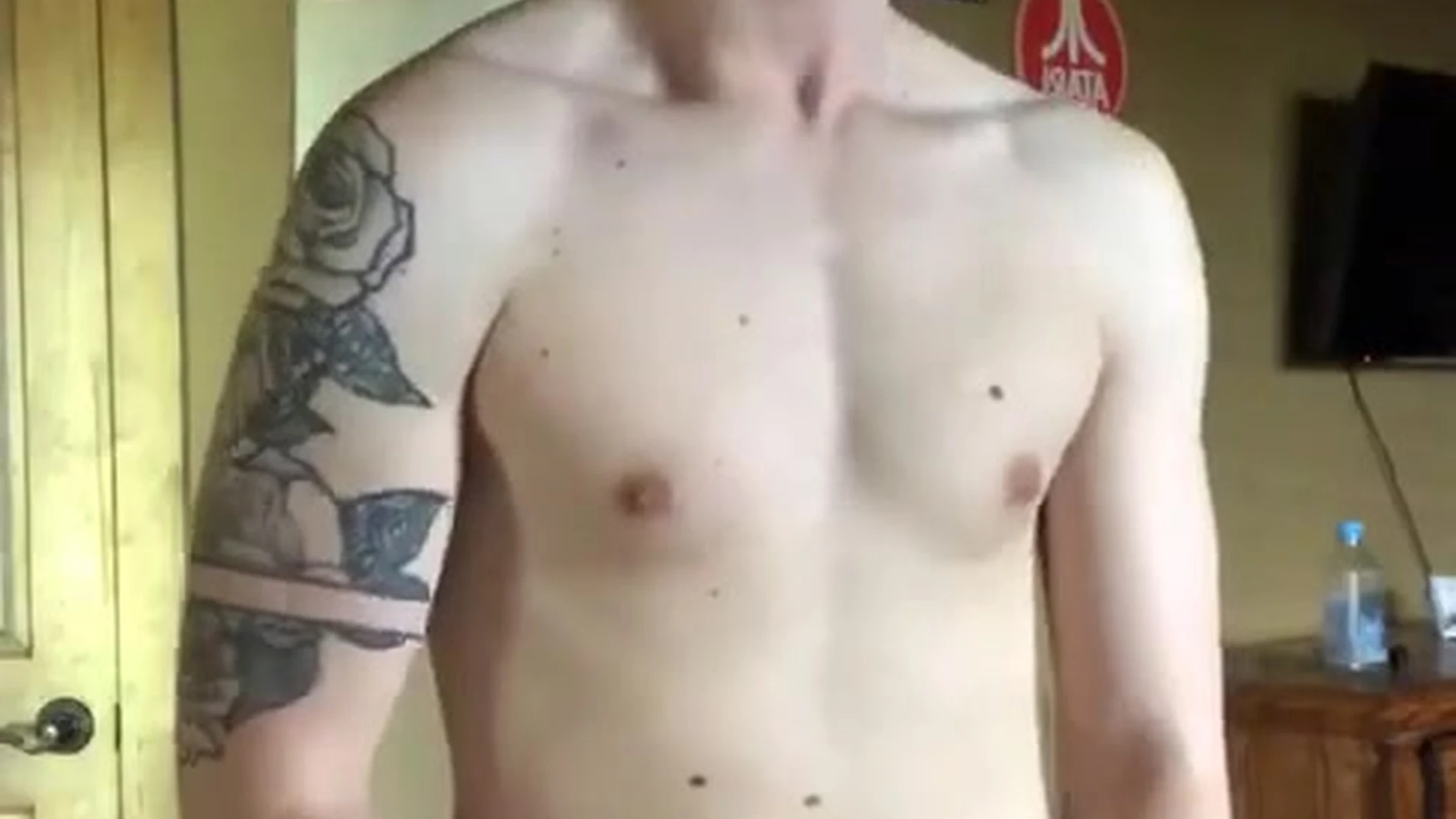 CODYGUNZXXX Cumming and tasting