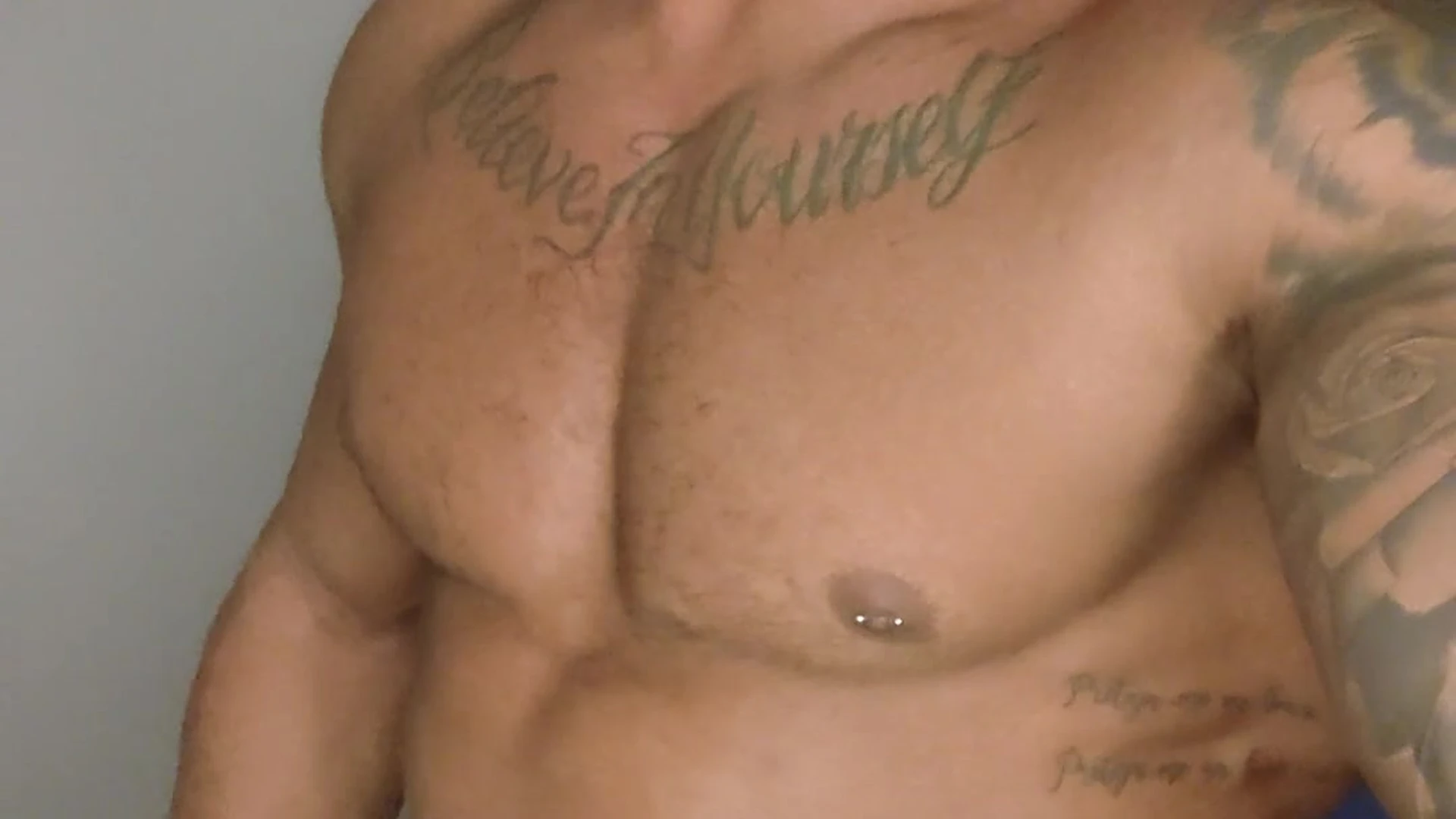 bitch latino JÉRRI GOMES onlyfans leaks Sensational
