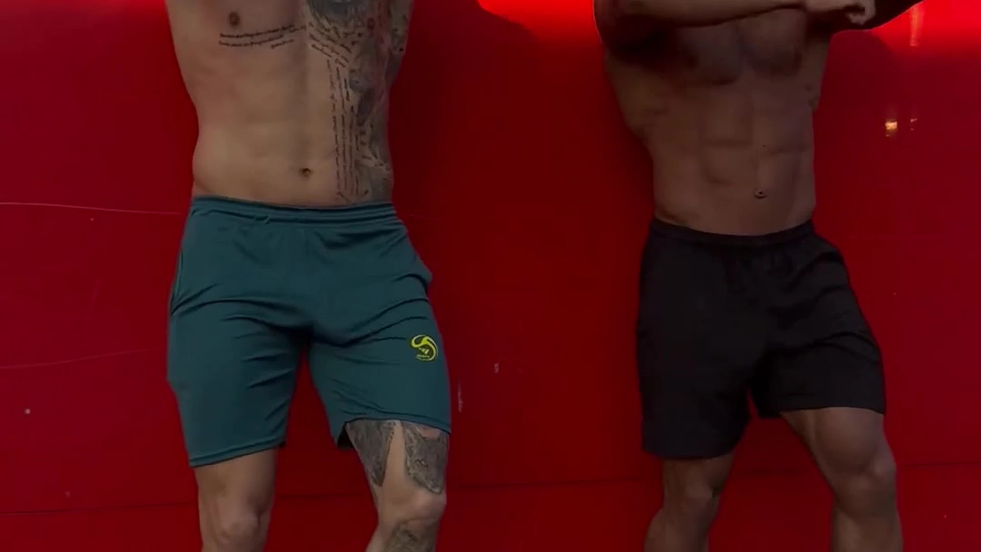 stud JÉRRI GOMES   EXPOSED