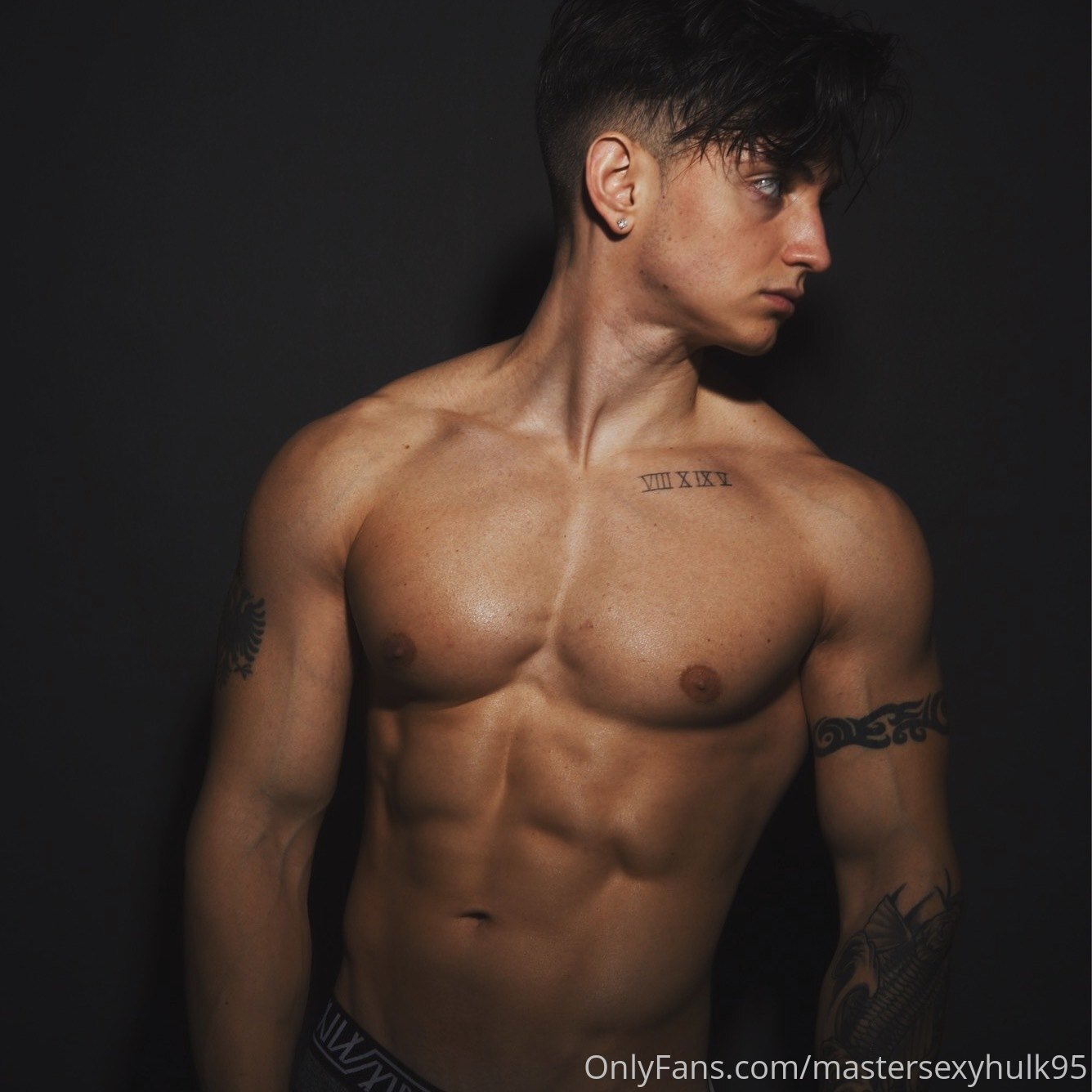 slutty babe alpha captainflex leaks