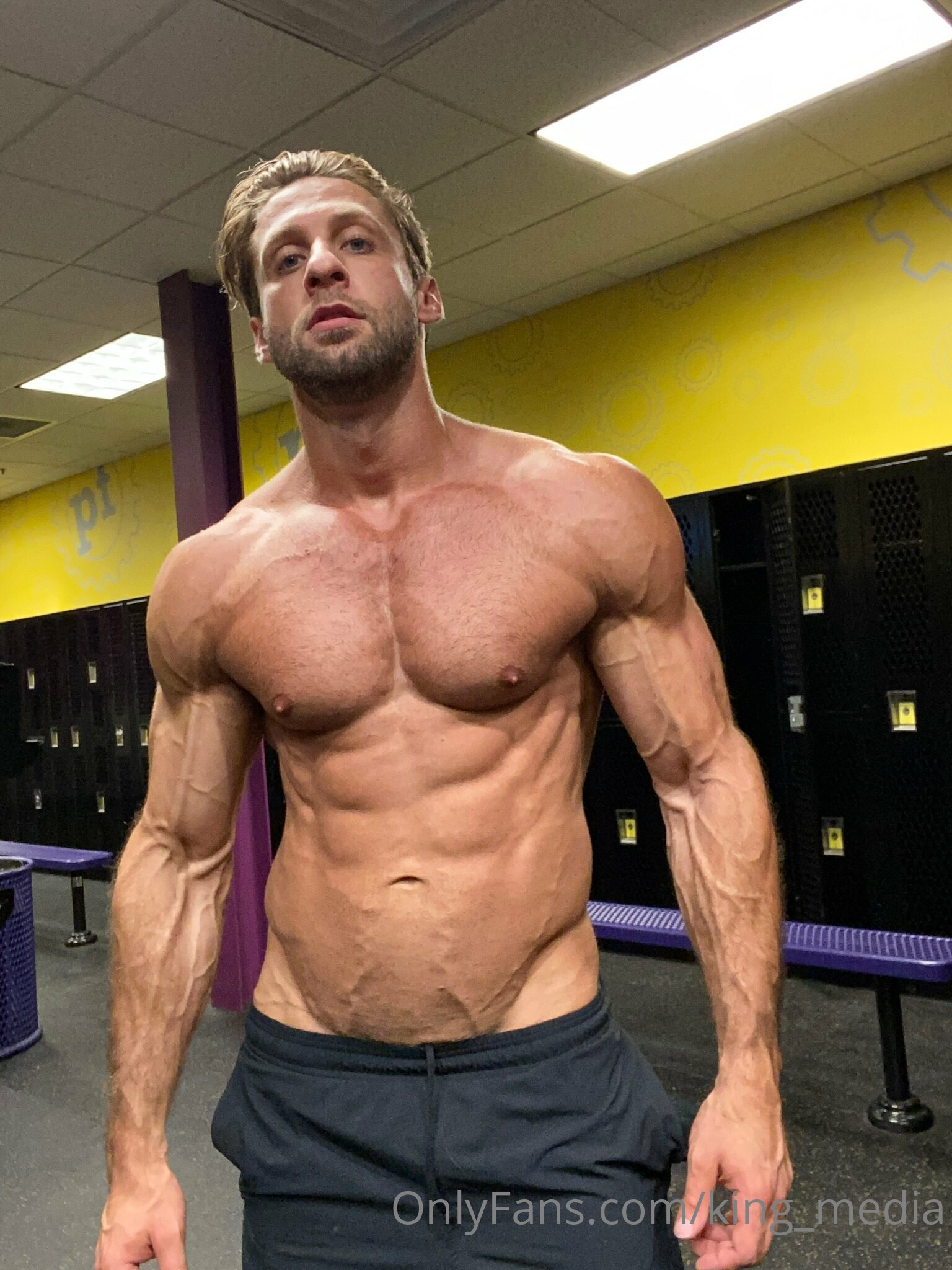 Exposed seductive king_media domking naked pics PRIVATE