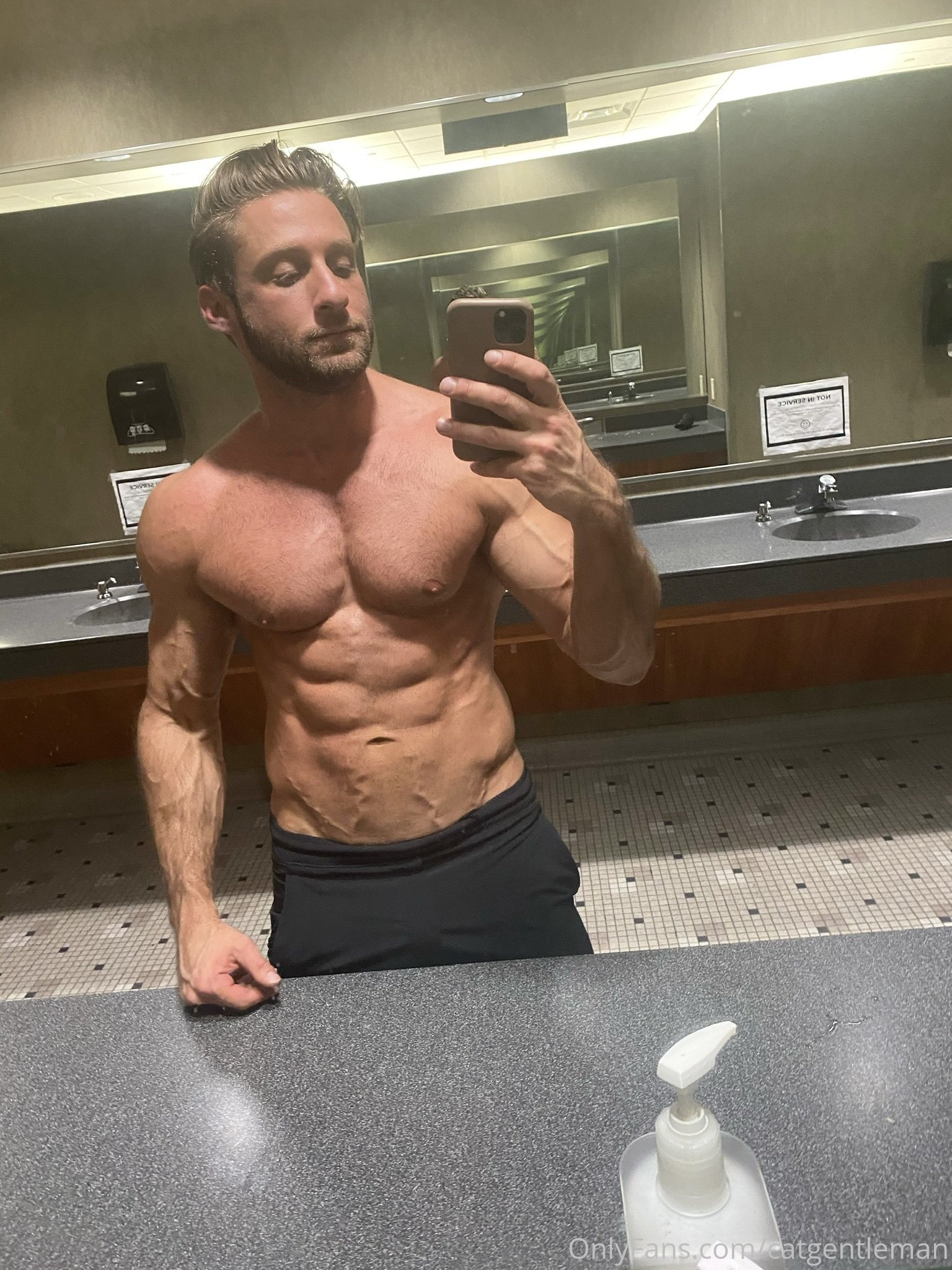adorable top domking onlyfans