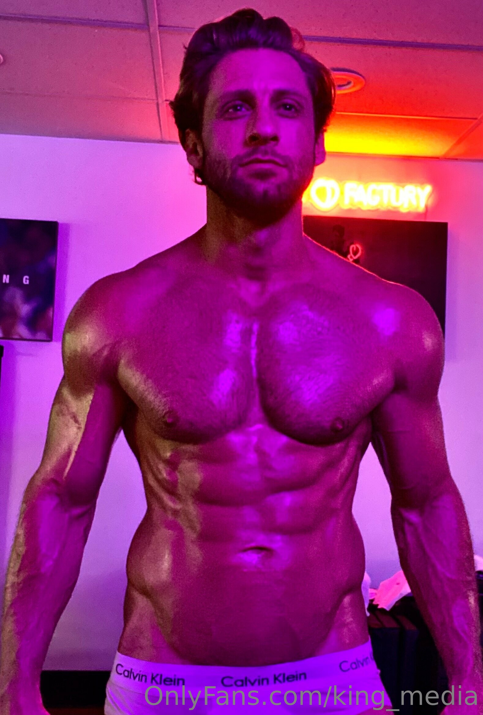 Exposed fit hunk Dom King Nude Patreon