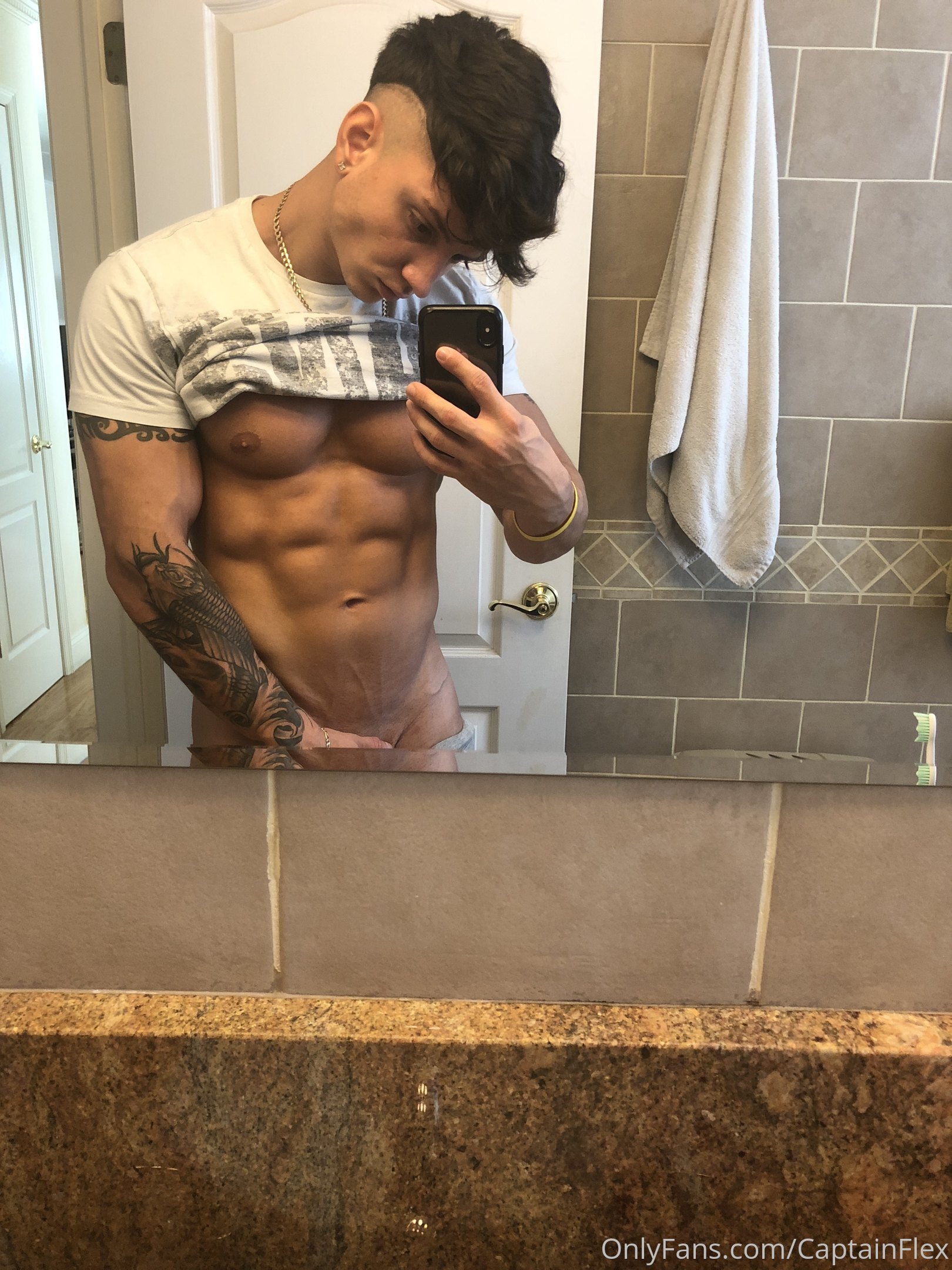 fucktoy alpha captainflex leak xxx