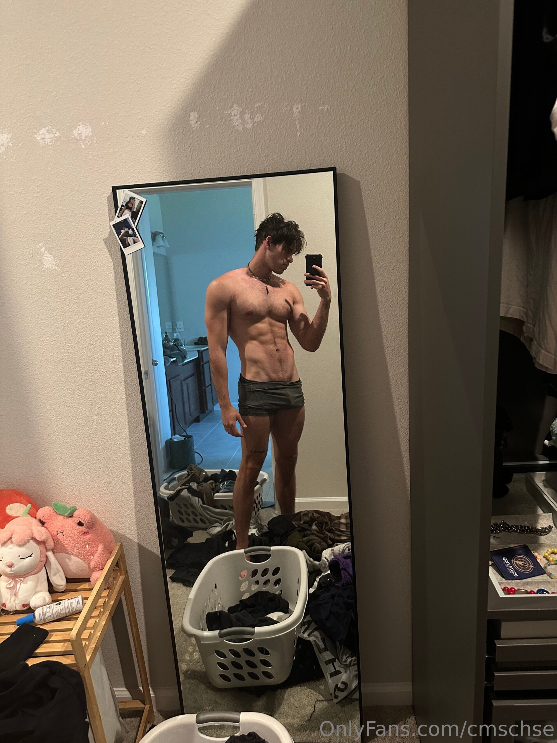 cum dumpster wanking off tiktoker Chase Stobbe leaked pics