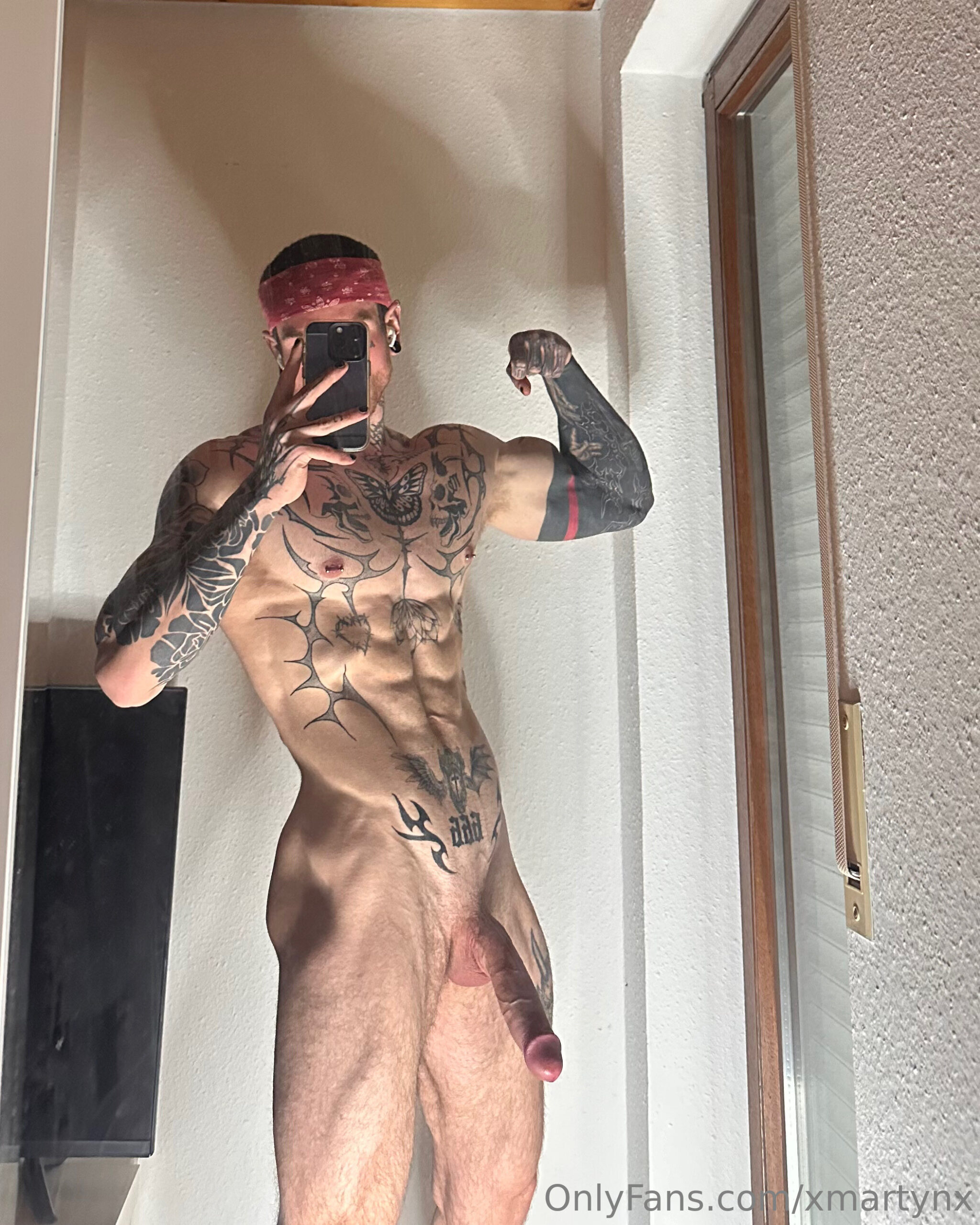 brave wanking off inked sonofbaki pic leak