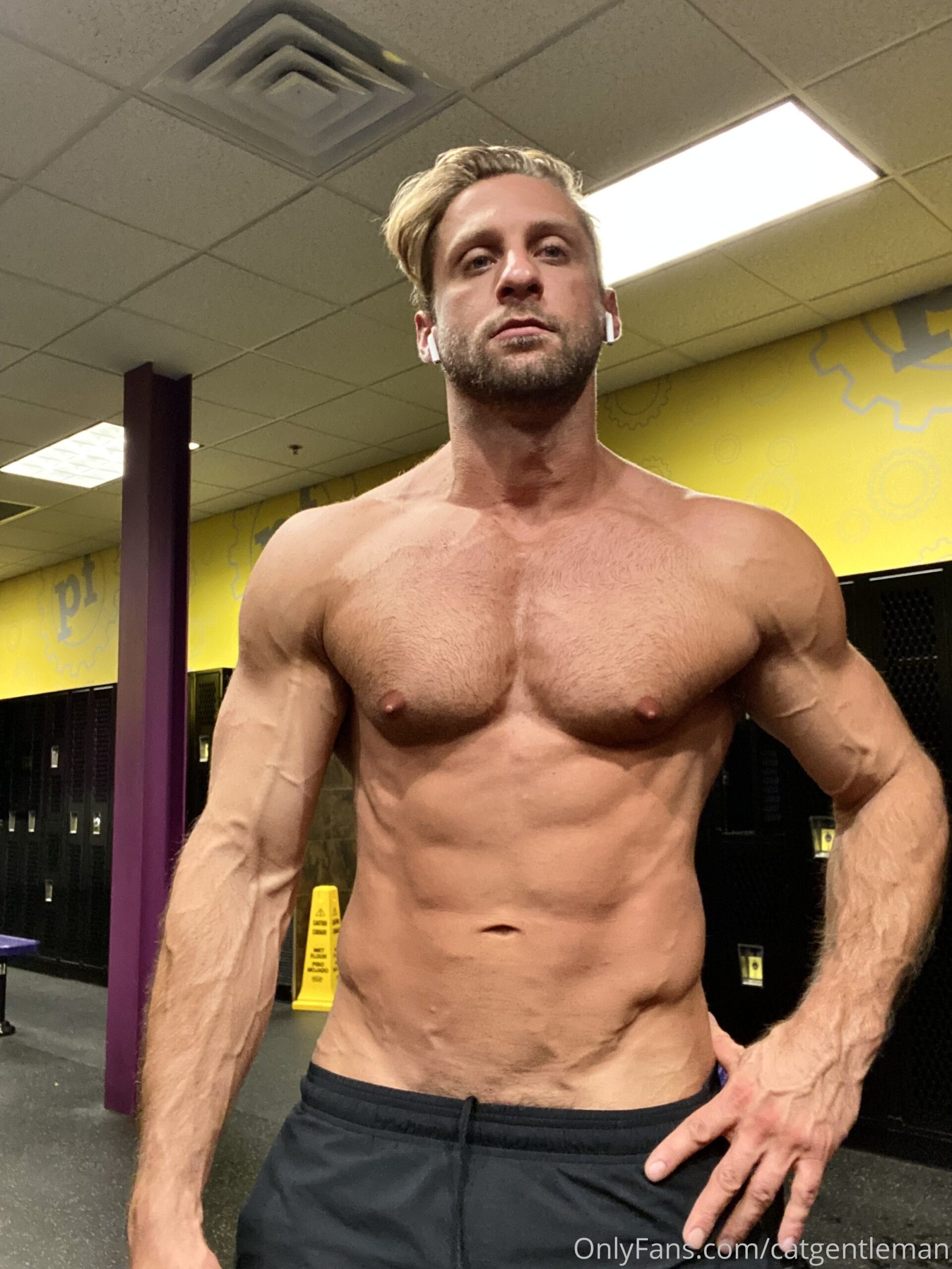 manly king_media domking onlyfans nudes